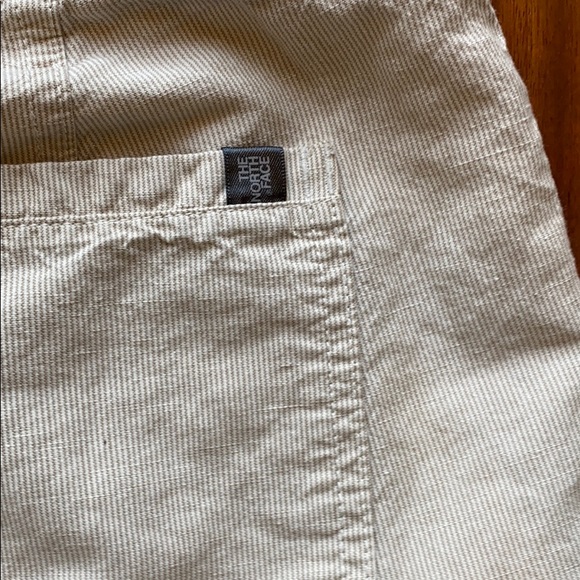 The North Face “Larison” Linen Blend Pants, Size 8 - Picture 8 of 9